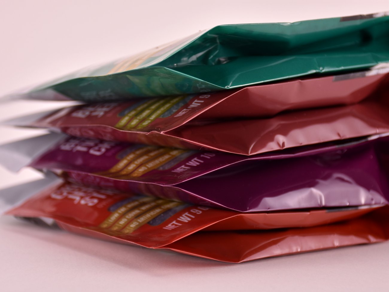 Pouches multivariedad terminados · diseños personalizados por presentación